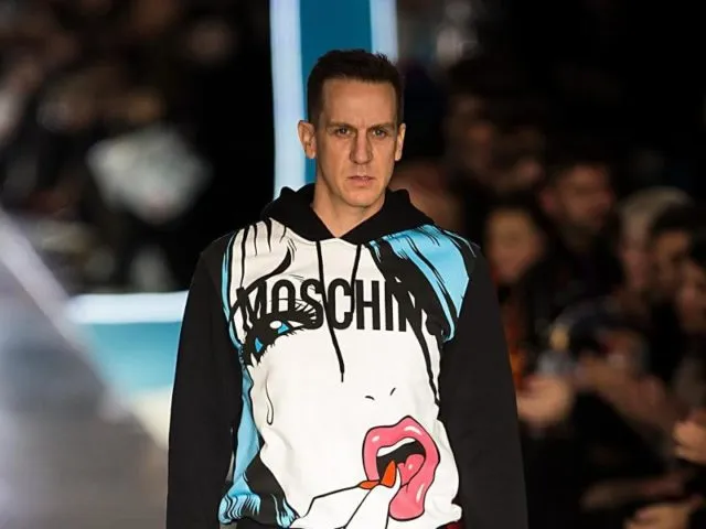 Designer Jeremy Scott (Moschino) zitiert gerne die amerikanische Pop-Kultur. Foto:&nbsp;Jin Yu/XinHua/dpa