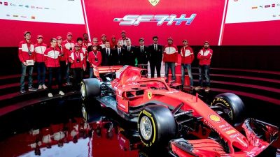 Formel 1 legt los: Neuer Silberpfeil und Ferrari vorgestellt