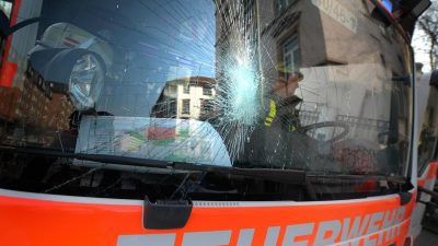 Rettungskräfte demonstrierten in Frankfurt am Main: Massive Gewalt bei Einsätzen