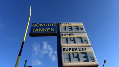 Klimapaket beschlossen: Benzin und Diesel ab 2021 teurer, Strompreis könnte sinken