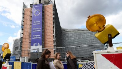 EU fordert für 2019: Arbeitsbehörde gründen und EU-Sozialversicherungsnummer einführen