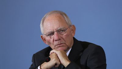 Schäuble vermutet Linksextremisten und „viel Planung“ hinter Ibiza-Affäre