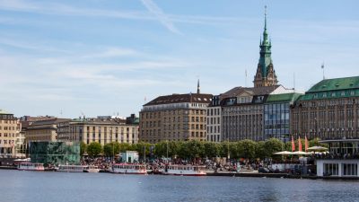 Nach Massenschlägerei in Hamburg: Aufenthaltsverbote für junge männliche Ausländer