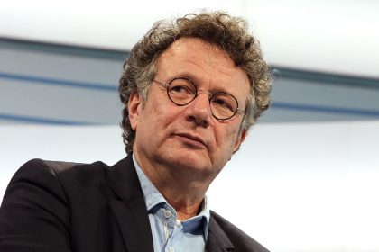 Über „Masseneinwanderung“ sprechen: Autor Schulze will Tellkamp und Migranten an einen Tisch holen