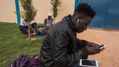 Handy-Daten von Flüchtlingen und Migranten werden kaum genutzt