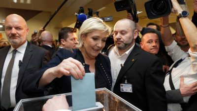 Frankreich, Parteitag der Front National: Marine Le Pen wiedergewählt