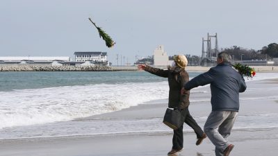 Japan gedenkt sieben Jahre nach Tsunami und Atomkatastrophe der Opfer