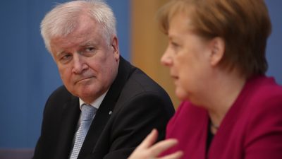 Seehofer: „Niemand in der CSU hat Interesse, die Kanzlerin zu stürzen“