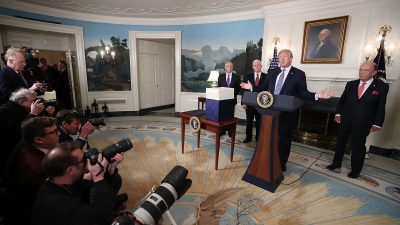 Präsident Trump unterschreibt neues US-Haushaltsgesetz