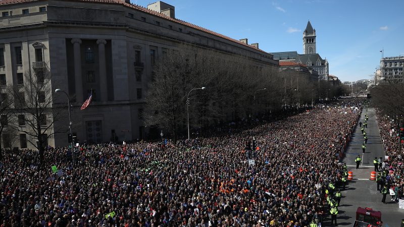 USA: Landesweit mehr als 800 Demonstrationen für ein schärferes Waffenrecht