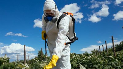 „Das geht die Bevölkerung nichts an“ – Landwirtschaftsminister reagiert „emotional“ auf Pestizidbericht