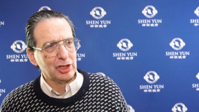 Erschüttert: Historiker entdeckt bei Shen Yun wahren Schatz der chinesischen Zivilisation und die Einheit des Universums