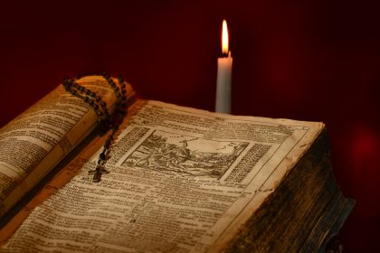 Feministische Theologin wirft Übersetzern der Lutherbibel Rassismus vor
