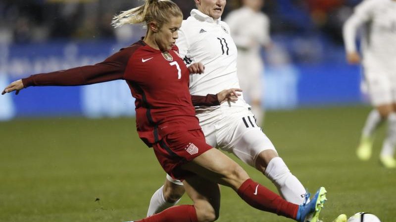 DFB-Frauen verlieren Auftaktspiel gegen USA