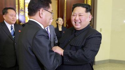 Seoul: Gipfeltreffen und Hotline zwischen Süd- und Nordkorea vereinbart