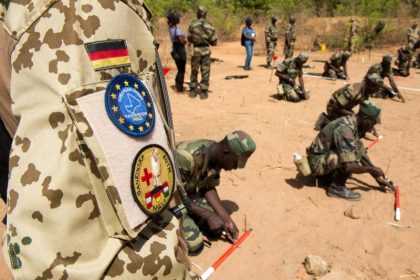 Geschäftsführendes Bundeskabinett tagt heute letztmalig – Entscheidung über Verlängerung von sechs Bundeswehreinsätzen