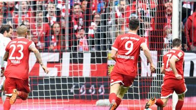 Bayern führt HSV vor nahendem Liga-Abschied wieder vor