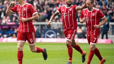 Bayern fertigt HSV 6:0 ab – Nächste Pleite für Wolfsburg