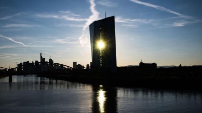 Das EZB-Monster: Geld für Glasmurmeln