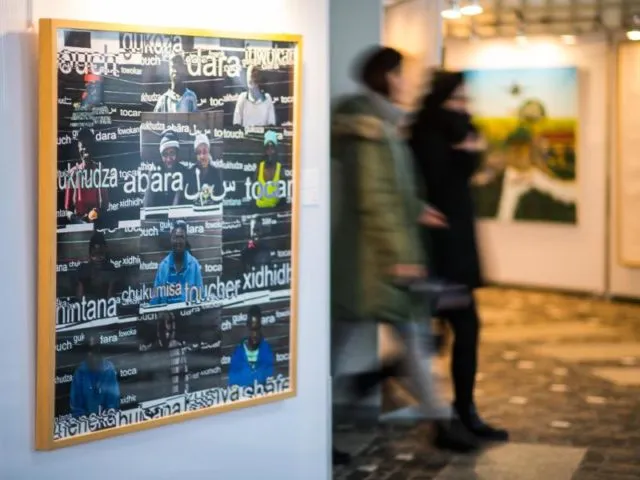 Das Kunstwerk «Touch 2015» von Berry Bickle. Foto: Andreas Arnold/dpa