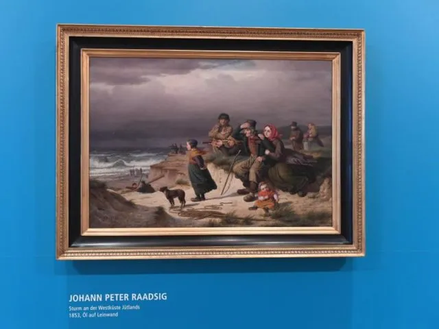 In der Ausstellung «Die Dänen!l» sind insgesamt 387 Werke zu sehen. Foto: Stefan Sauer/dpa-Zentralbild/dpa