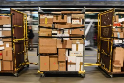 In Berlin entdeckte Paketbombe vermutlich von DHL-Erpresser