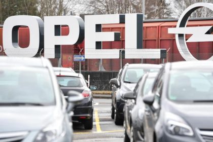 Opel-Mutter PSA will Werke wieder öffnen