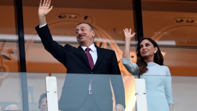 Aserbaidschan: Alijew bei Präsidentschaftswahl erwartungsgemäß wiedergewählt