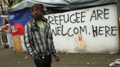Nach Abschiebung von Flüchtlingshelfern zurückgeholt – Gambier narrt Behörden mit zweitem Asylantrag seit zwei Jahren