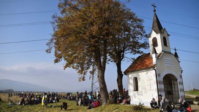 Abschiebung durch Kirchenasyl verhindert: Ist es legal? – OLG München soll Frage klären