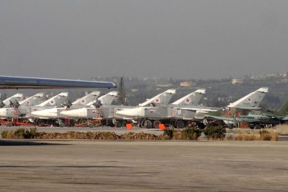 Moskau: Russische Stützpunkte nicht von Angriffen betroffen  – Iran warnt vor „regionalen Konsequenzen“