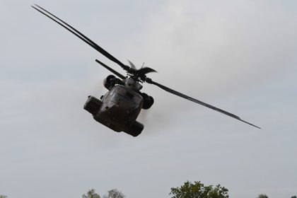Bayern: Bundeswehr-Hubschrauber kollidiert mit Tower – Flugplatzmitarbeiter durch Trümmer getötet