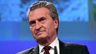 Oettinger kritisiert Haltung der großen Koalition zu Macrons Reformvorschlägen