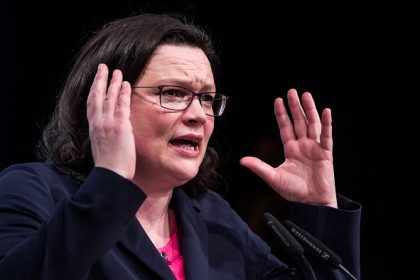 SPD-Chefin Nahles fordert strengere Flüchtlingspolitik – jetzt wird ihr „rechte Rhetorik“ vorgeworfen