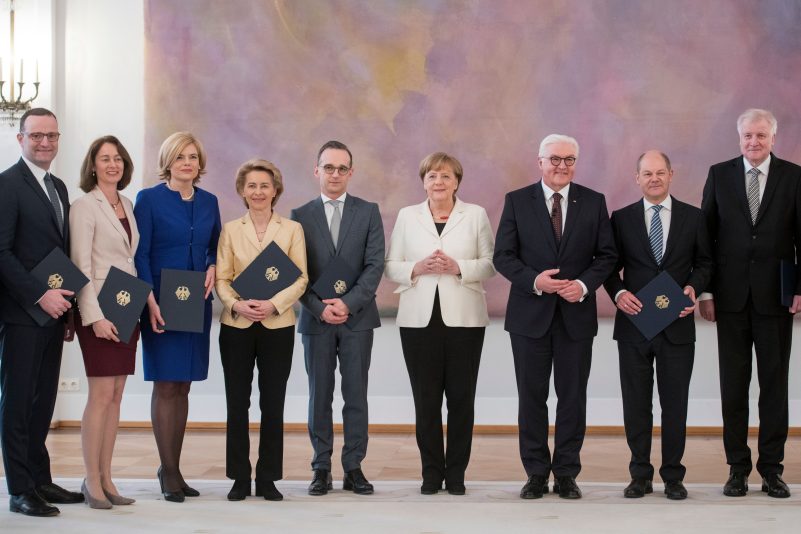 ARD-Umfrage: Die Beliebtheit der Kanzlerin fällt um 18 Prozentpunkte