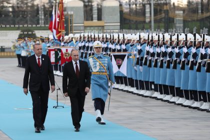 Putin berät sich vor Syrien-Gipfel mit Erdogan – Feier zum Baubeginn des ersten türkischen AKW