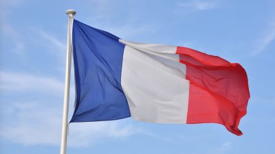 Frankreich verbietet Theater- und Kinobesuche