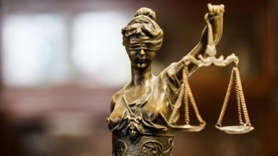 Justiz: Thüringer Verfassungsgericht lehnt AfD-Klage wegen Einstufung als Prüffall ab
