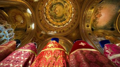 UPDATE: Orthodoxe Ostergottesdienste – Von normalen Feiern in Weißrussland bis zu geschlossenen Kirchen in Serbien