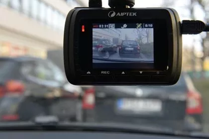 Dashcams: Feuerwehr testet Kameras in Fahrzeugen
