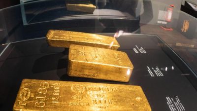 Bundesbank zeigt Teil ihres Goldschatzes