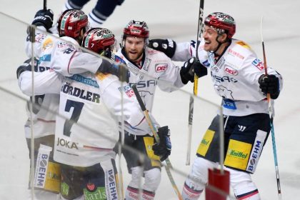 Eisbären gewinnen Auftakt in Finalserie – 4:3 in München
