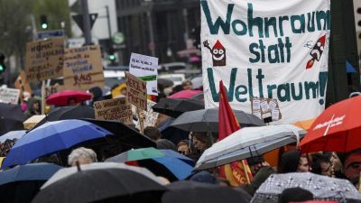 „Mieter sind keine Zitronen“ – Tausende protestieren gegen hohe Mieten in Berlin