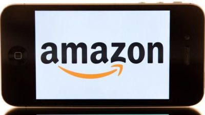 Protest gegen Axel Springer Award für Amazon-Chef Bezos