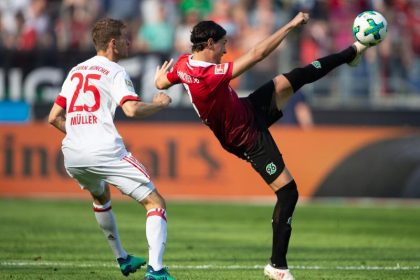 Bayern siegen vor Real-Spiel in der Liga weiter