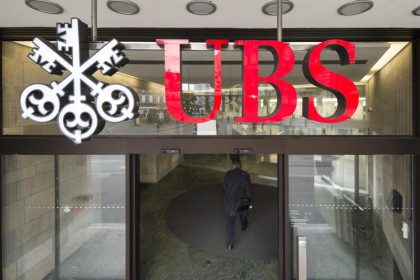 Schweizer Großbank UBS verdient mehr als erwartet