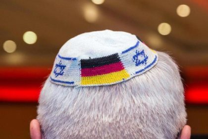 Jeder Bürger kann was tun: Zentralrat fordert Solidarität mit jüdischer Gemeinde