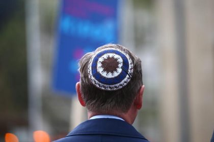 Berlin: Zahl antisemitischer Fälle von Gewaltandrohungen und Gewalt weiter gestiegen
