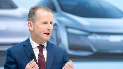 VW-Chef warnt vor zu scharfen Klima-Vorgaben für die Autoindustrie: „Ich bitte die Politik wirklich, sich Gedanken zu machen“