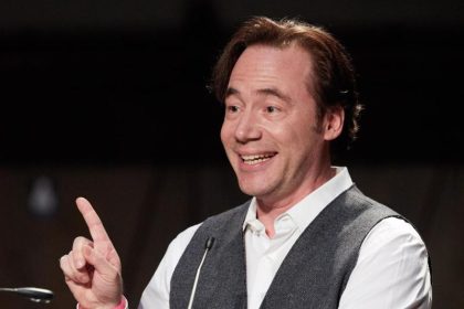 Winnetou-Debatte holt Kulturszene ein: „Bully“ Herbig beklagt „strenge Comedy-Polizei“